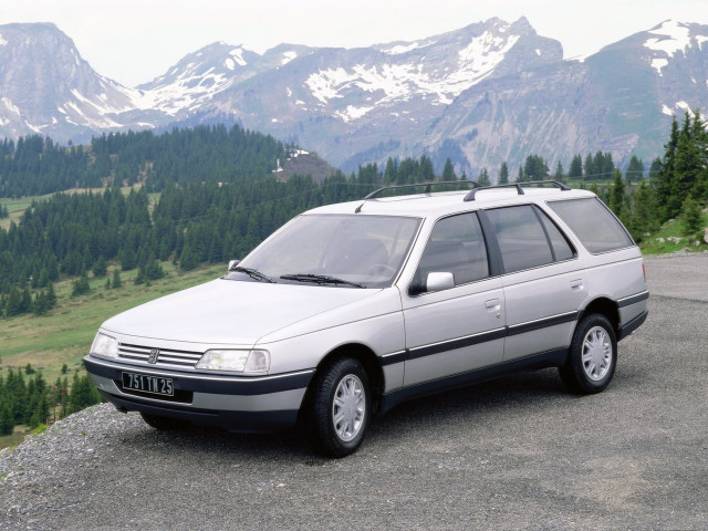 Peugeot 405 2.0 MT (97 л.с.) -  1987 – 2014, универсал 5 дв.