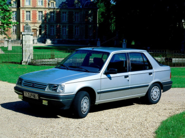 Peugeot 309 1.8D MT (78 л.с.) - I Рестайлинг 1989 – 1993, хэтчбек 5 дв.