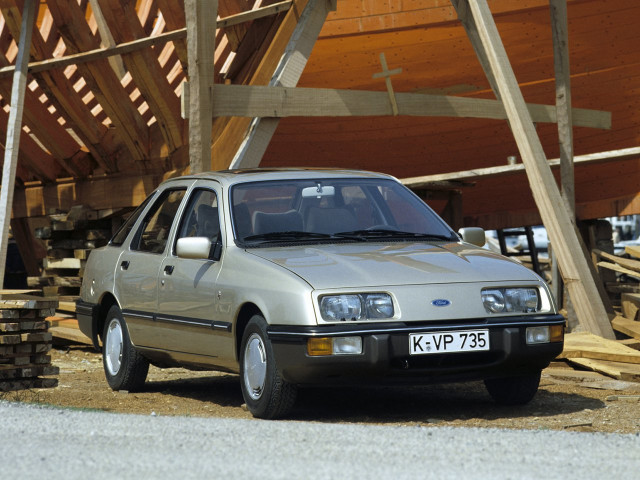 Ford Sierra 1.3 MT (60 л.с.) - I 1982 – 1989, хэтчбек 5 дв.