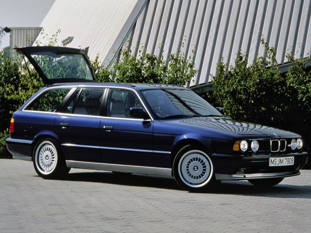 BMW M5 3.8 MT (340 л.с.) - II (E34) 1988 – 1995, универсал 5 дв.