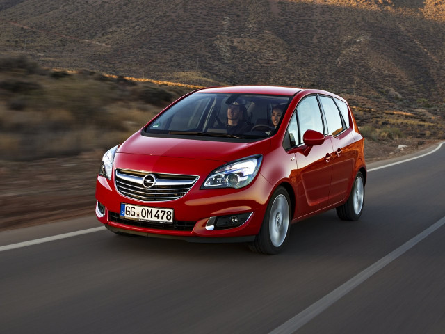 Opel Meriva 1.4 MT Joy (100 л.с.) - B Рестайлинг 2014 – 2018, компактвэн