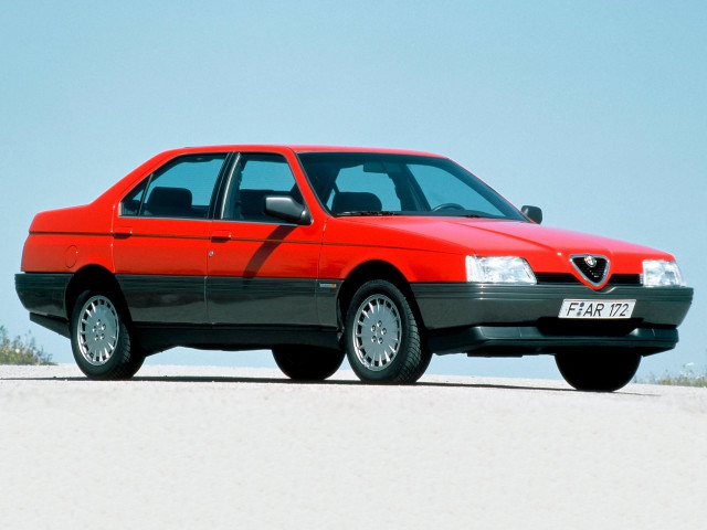 Alfa Romeo 164 2.0 MT (204 л.с.) - I 1987 – 1992, седан