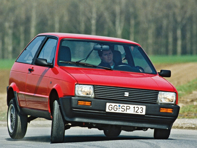 SEAT Ibiza 1.7 MT (100 л.с.) - I 1984 – 1993, хэтчбек 3 дв.