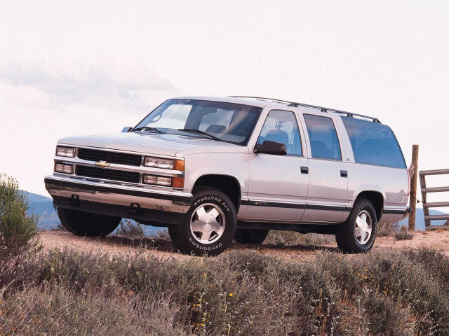 Chevrolet Suburban 5.8 AT 4x4 (200 л.с.) - IX 1991 – 2001, внедорожник 5 дв.