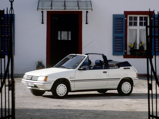 Peugeot 205 1.9 AT (102 л.с.) -  1983 – 1998, кабриолет