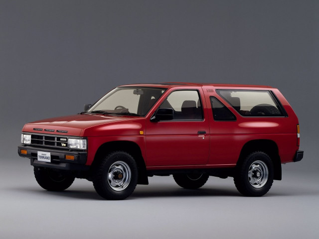 Nissan Terrano 3.0 MT 4x4 (155 л.с.) - I 1985 – 1995, внедорожник 3 дв.