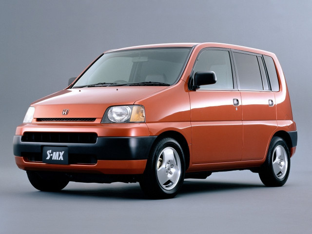 Honda компактвэн 1996-2002