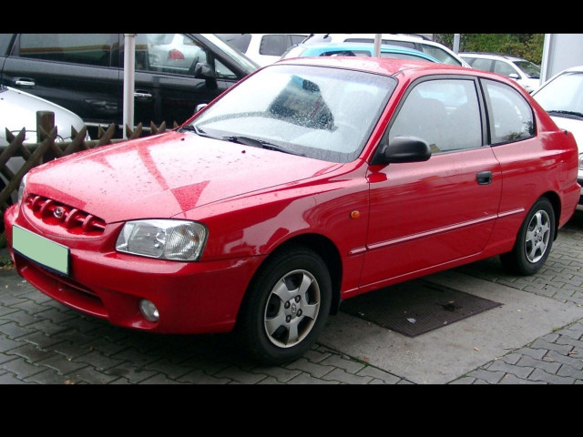 Hyundai Accent 1.5 MT (88 л.с.) - II 1999 – 2012, хэтчбек 3 дв.