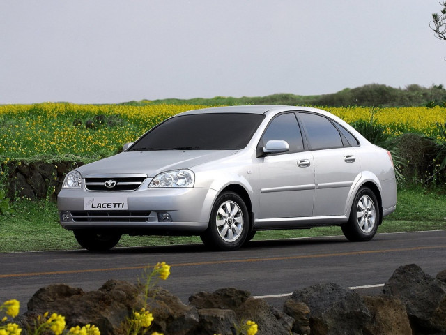 Daewoo Lacetti 1.6 AT (110 л.с.) -  2002 – 2010, седан