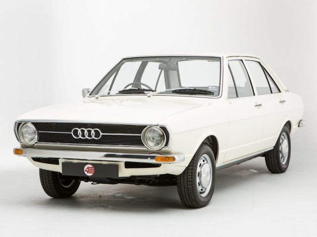 Audi 80 1.3 AT (55 л.с.) - II (B1) 1972 – 1978, седан