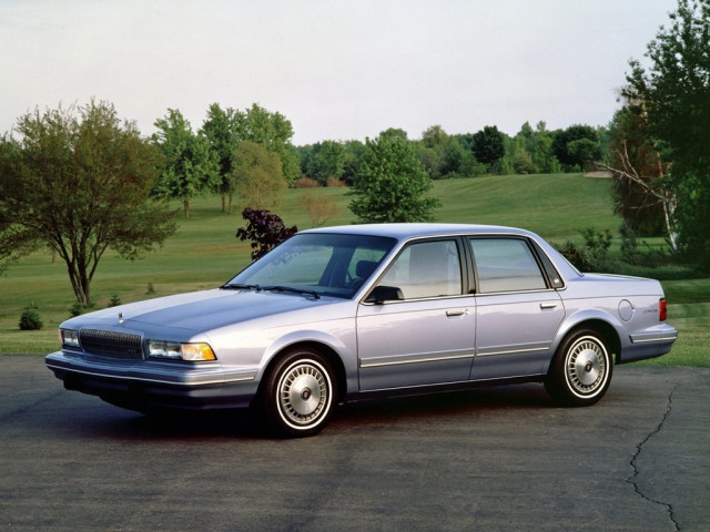 Buick Century 2.5 AT (90 л.с.) - V 1982 – 1996, седан