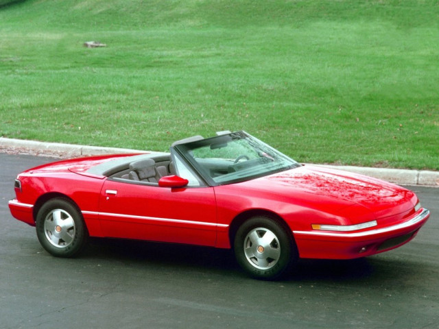Buick Reatta 3.8 AT (173 л.с.) -  1988 – 1991, кабриолет