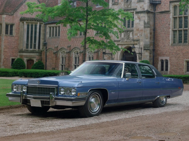 Cadillac Sixty Special 7.8 AT (380 л.с.) - X 1971 – 1976, седан