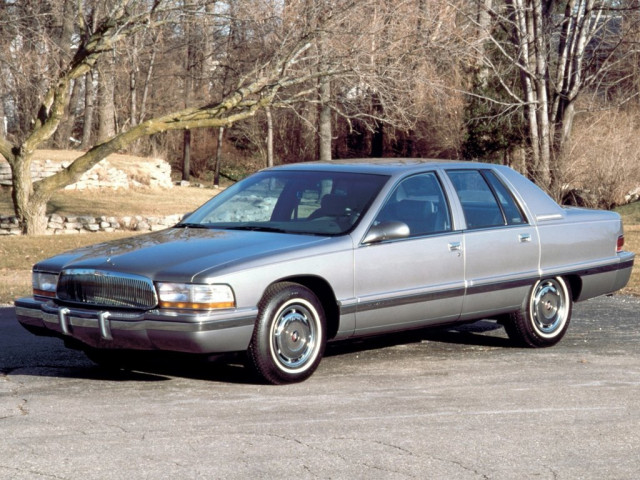 Buick Roadmaster 5.8 AT (180 л.с.) - VIII 1991 – 1996, седан