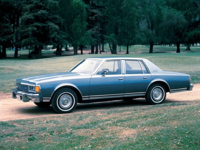 Chevrolet III седан 1976-1990
