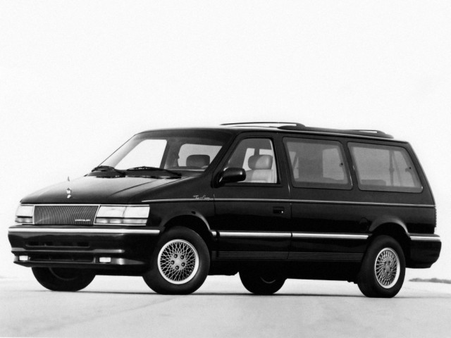 Chrysler Town & Country 3.4 AT (150 л.с.) - II 1990 – 1995, минивэн