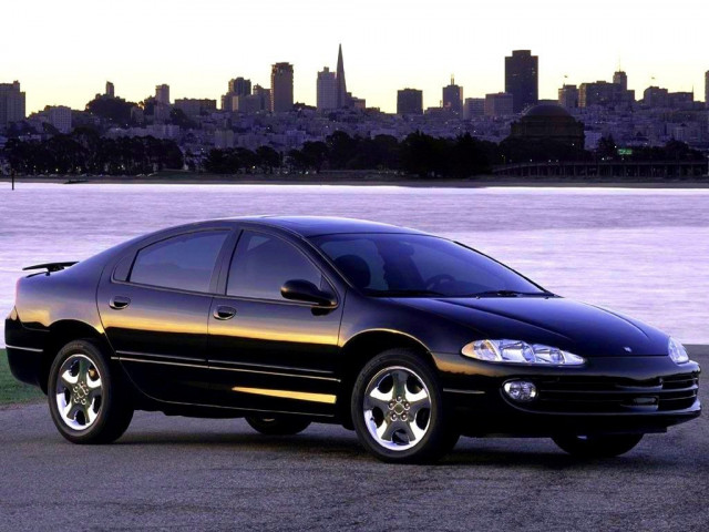 Chrysler Intrepid 3.3 AT (228 л.с.) - II 1998 – 2004, седан