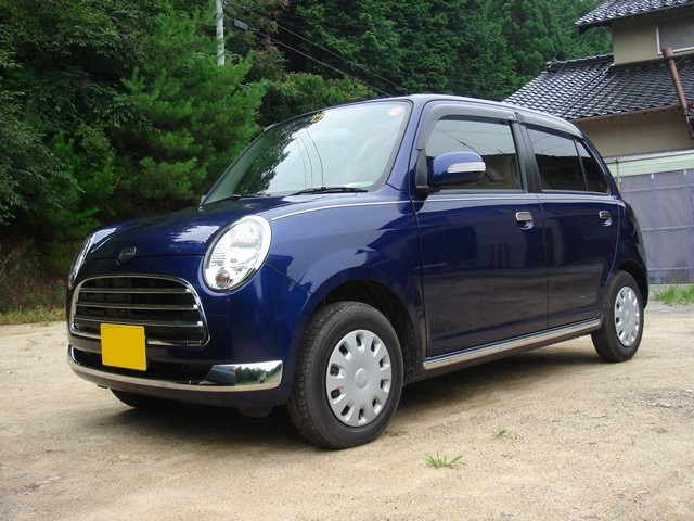 Daihatsu Mira Gino 0.7 AT (58 л.с.) - II 2004 – 2009, хэтчбек 5 дв.