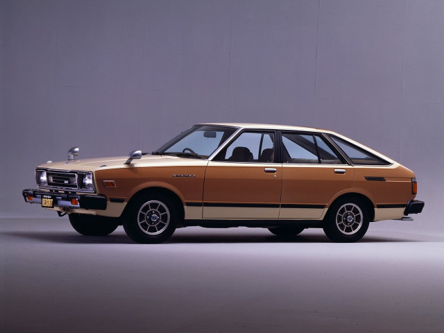 Datsun Stanza 1.6 AT (92 л.с.) - I (A10) 1977 – 1981, хэтчбек 5 дв.