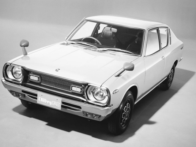 Datsun Cherry 1.0 MT (62 л.с.) - II 1974 – 1978, седан 2 дв.