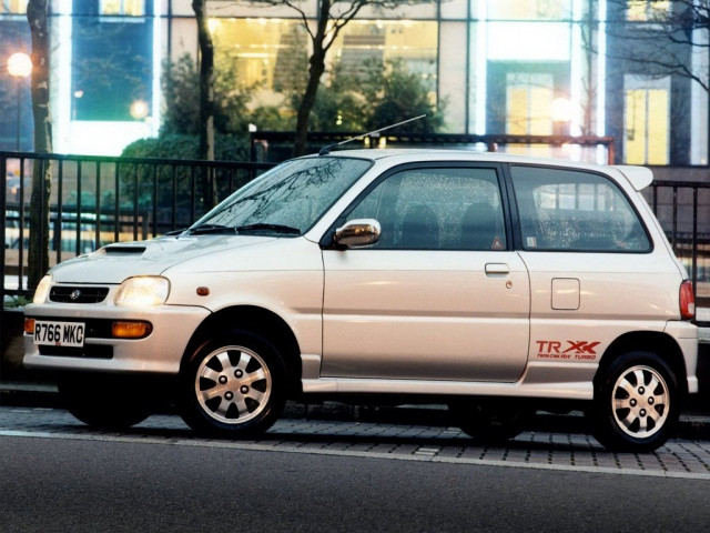 Daihatsu Cuore 0.9 MT (42 л.с.) - IV (L500) 1995 – 1999, хэтчбек 3 дв.