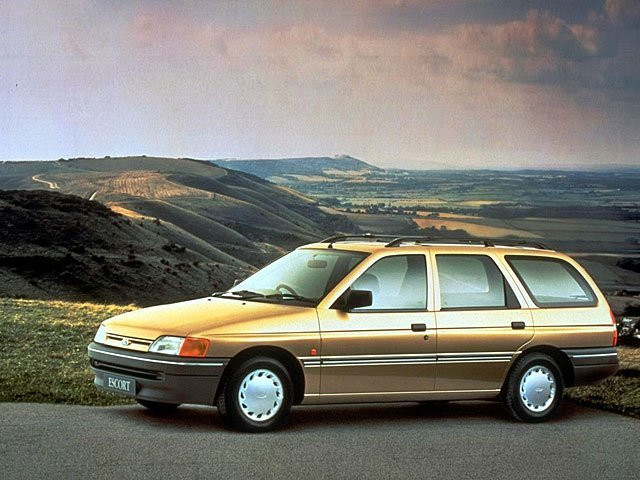 Ford Escort 1.6 MT (105 л.с.) - V 1990 – 1992, универсал 5 дв.