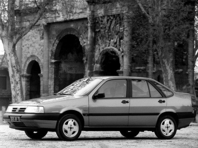 Fiat Tempra 1.8 MT (103 л.с.) -  1990 – 1999, седан