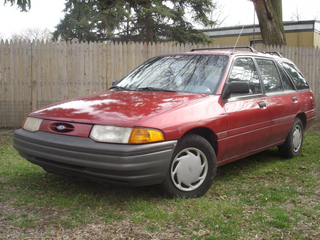 Ford Escort (North America) 1.9 AT (89 л.с.) - II 1990 – 1996, универсал 5 дв.