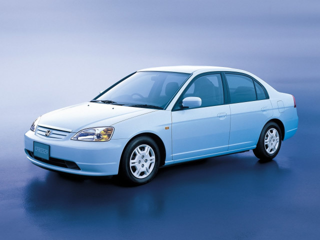 Honda Civic Ferio 1.5 CVT (105 л.с.) - III 2000 – 2006, седан