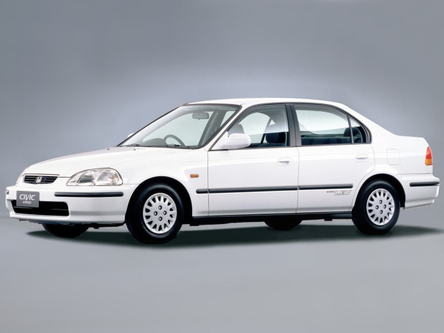 Honda Civic Ferio 1.6 AT 4x4 (105 л.с.) - II 1995 – 2000, седан