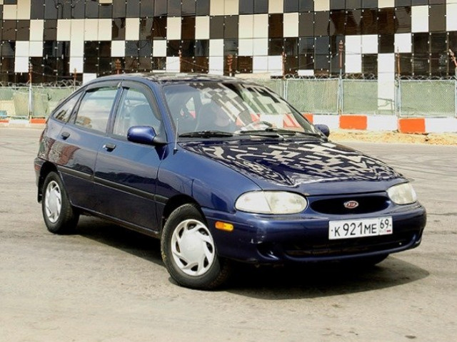 Kia Avella 1.5 MT (91 л.с.) -  1994 – 2000, хэтчбек 5 дв.