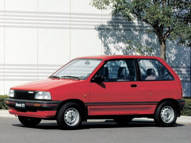 Mazda 121 1.2 MT (57 л.с.) - I 1987 – 1991, хэтчбек 3 дв.