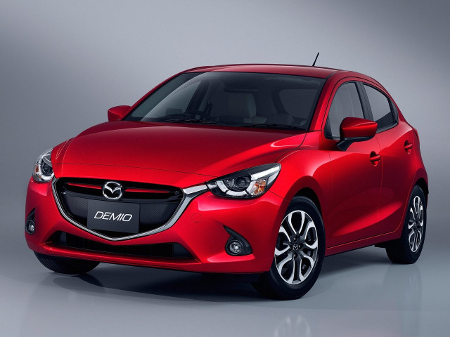 Mazda Demio 1.3 MT (92 л.с.) - IV (DJ) 2014 – 2019, хэтчбек 5 дв.