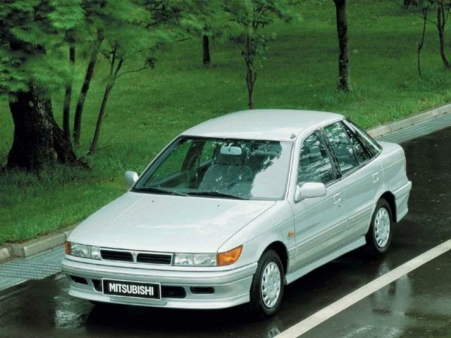 Mitsubishi III лифтбек 1987-1991