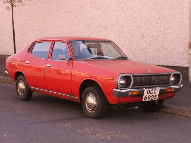 Nissan II (F10) седан 1974-1978