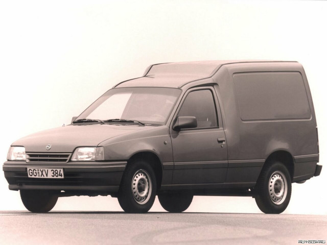 Opel Kadett 1.4 MT (82 л.с.) - E Рестайлинг 1989 – 1993, фургон