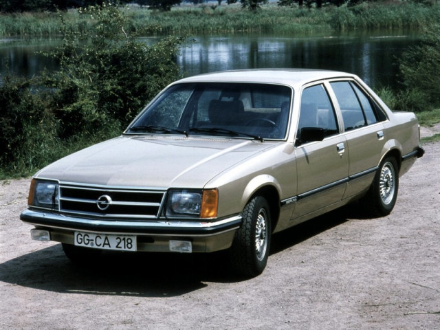 Opel Commodore 2.5 AT (115 л.с.) - C 1978 – 1982, седан