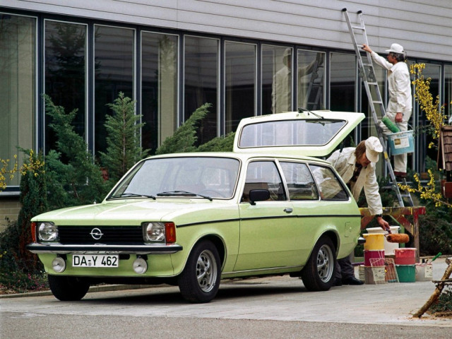 Opel Kadett 1.2 MT (60 л.с.) - C 1973 – 1979, универсал 3 дв.