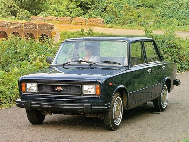 Premier 118NE 1.2 MT (53 л.с.) -  1985 – 2001, седан
