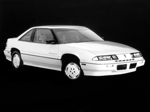Pontiac Grand Prix 3.2 MT (140 л.с.) - V 1988 – 1996, купе