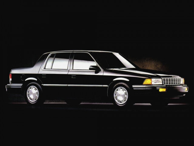 Plymouth Acclaim 2.6 MT (152 л.с.) -  1989 – 1995, седан