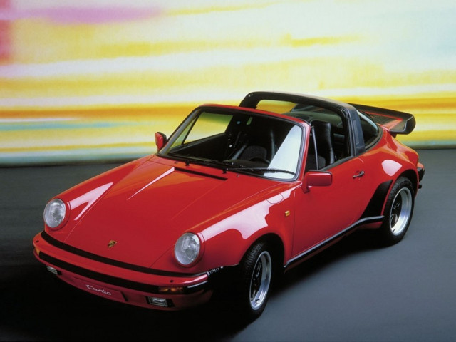 Porsche 911 2.7 MT (175 л.с.) - II (911, 930) 1973 – 1989, тарга