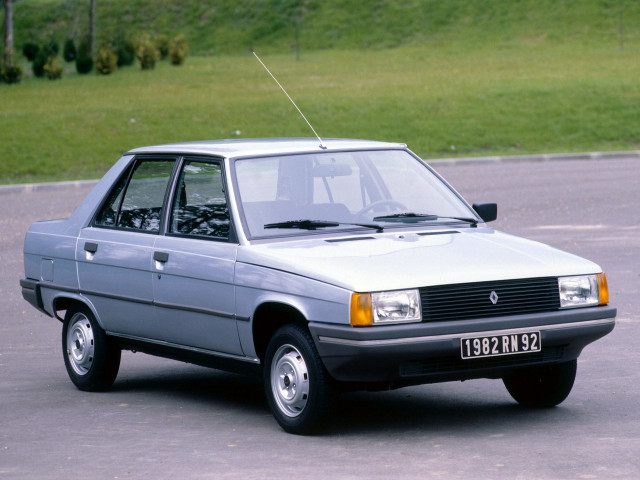 Renault 9 1.4 MT (115 л.с.) -  1981 – 1989, седан