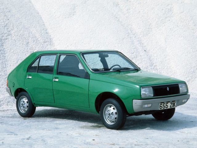 Renault 14 1.2 MT (58 л.с.) -  1976 – 1983, хэтчбек 5 дв.