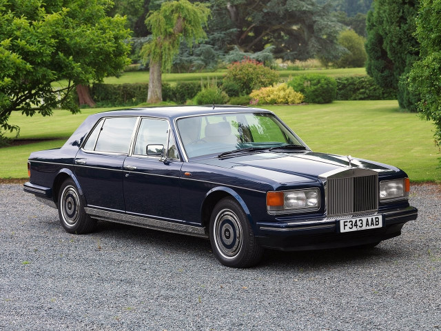 Rolls-Royce Silver Spur 6.8 AT (329 л.с.) - Mark II 1989 – 1993, седан
