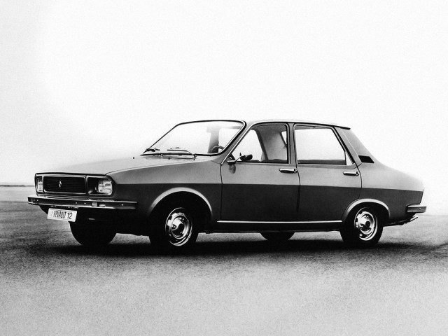 Renault 12 1.3 MT (50 л.с.) -  1969 – 1980, седан