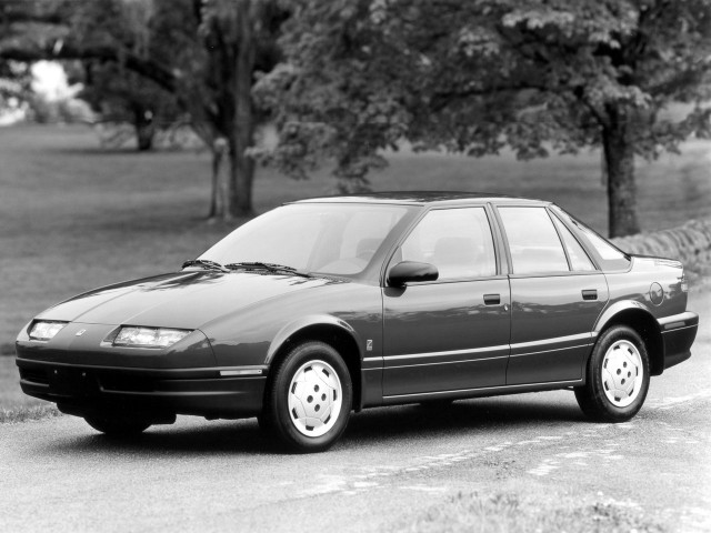 Saturn I седан 1990-1995