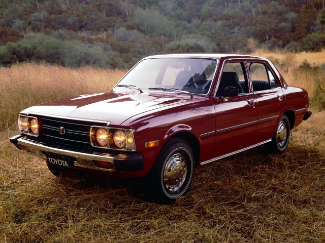 Toyota Corona 2.0 AT (105 л.с.) - V (T100, T110, T120) 1973 – 1979, седан
