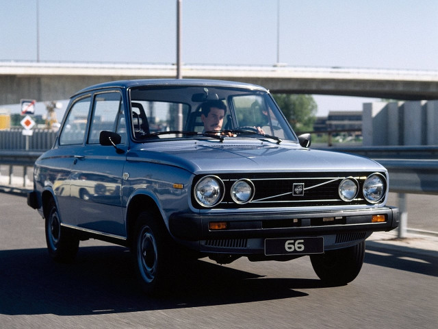 Volvo 66 1.3 CVT (57 л.с.) -  1975 – 1979, седан