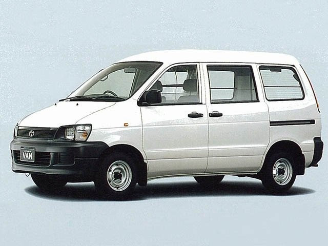 Toyota Lite Ace 1.8 AT 4x4 (82 л.с.) - V 1996 – 2007, компактвэн